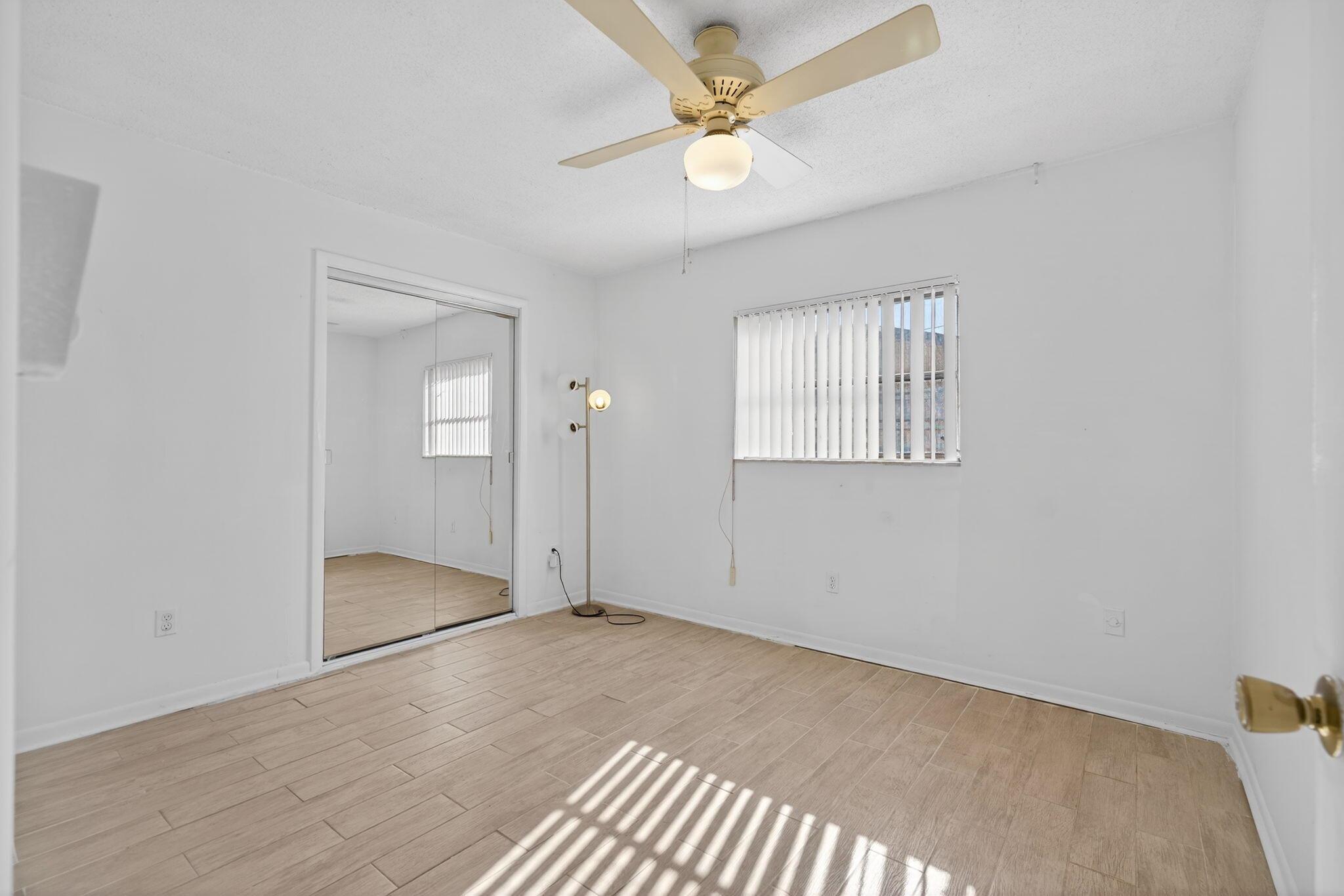 PALM BEACH LAKES SOUTH 2 - Residential