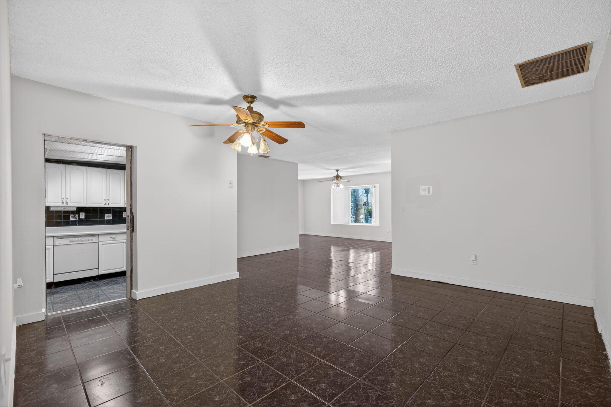 PALM BEACH LAKES SOUTH 2 - Residential