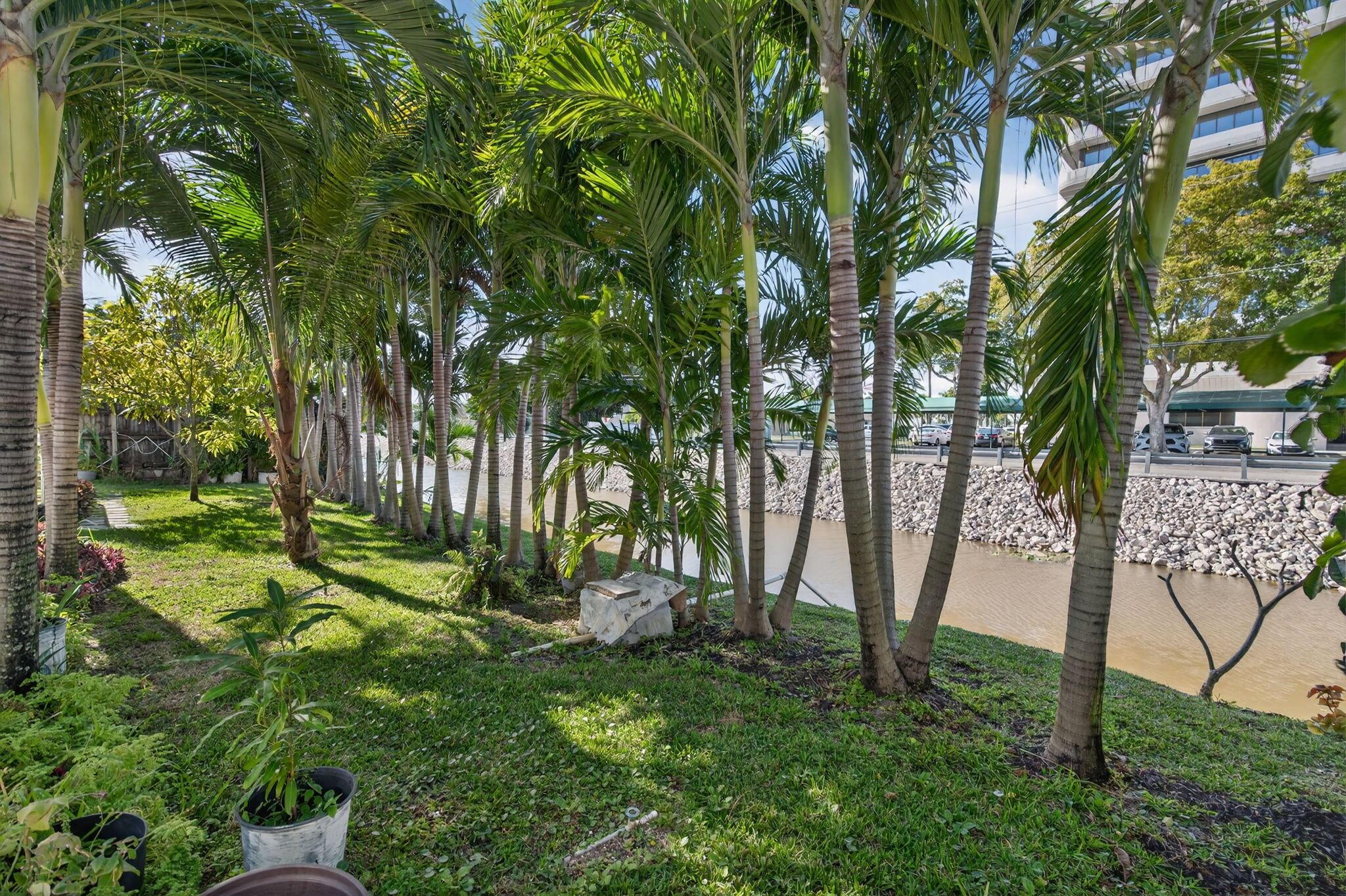 PALM BEACH LAKES SOUTH 2 - Residential