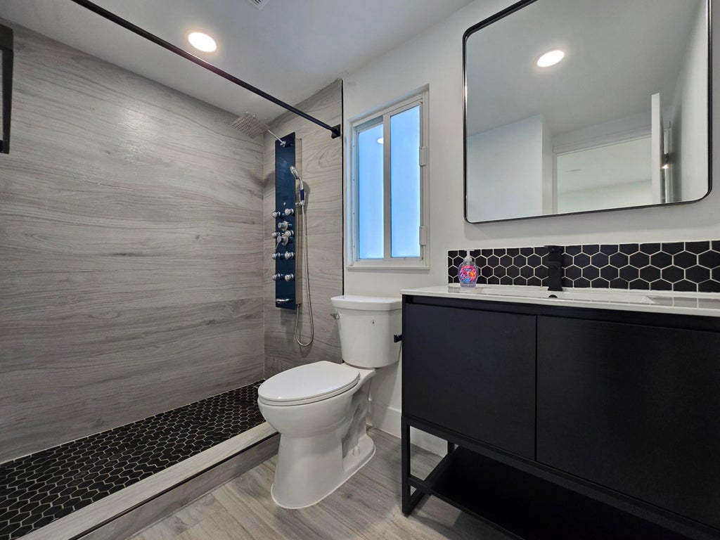 Photo of 4648 SW 24th Avenue #Unit 2, Dania Beach, FL 33312 (MLS # B26047770)
