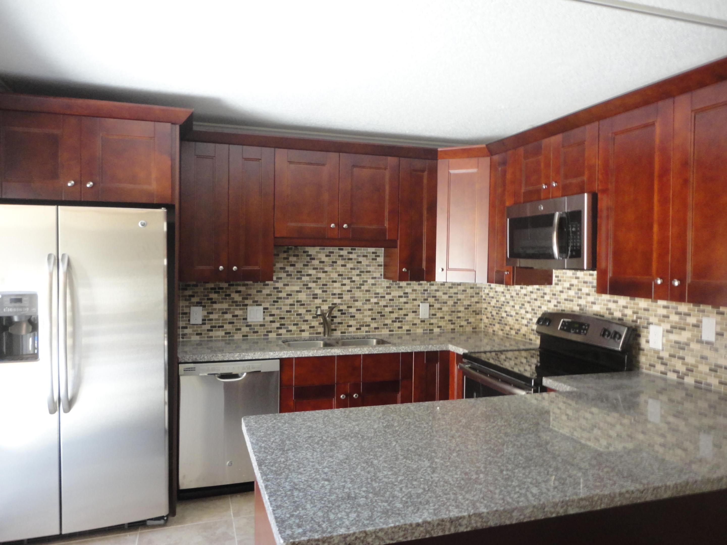 SPANISH WELLS CONDO I - Residential Lease
