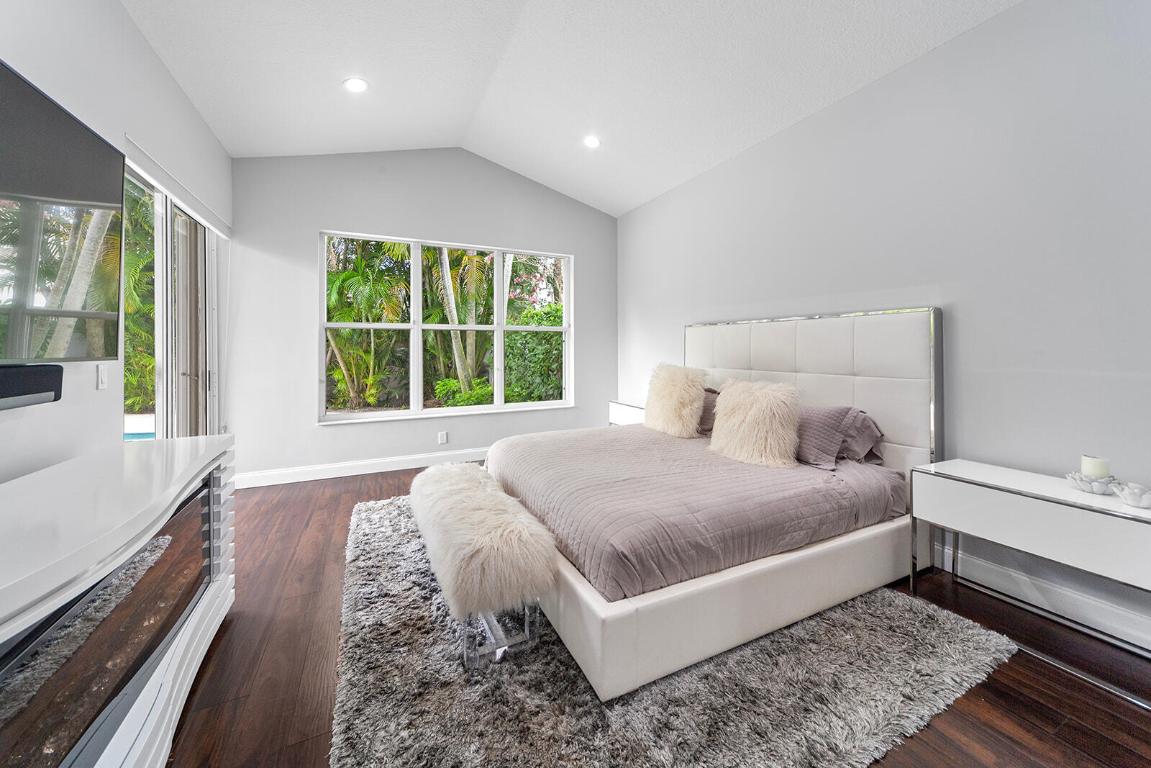 STRATFORD GREEN - Residential