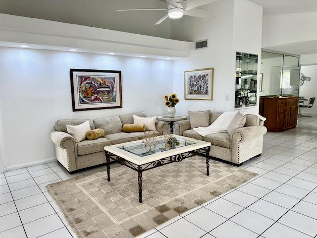 GLENEAGLES CONDO VI - Residential