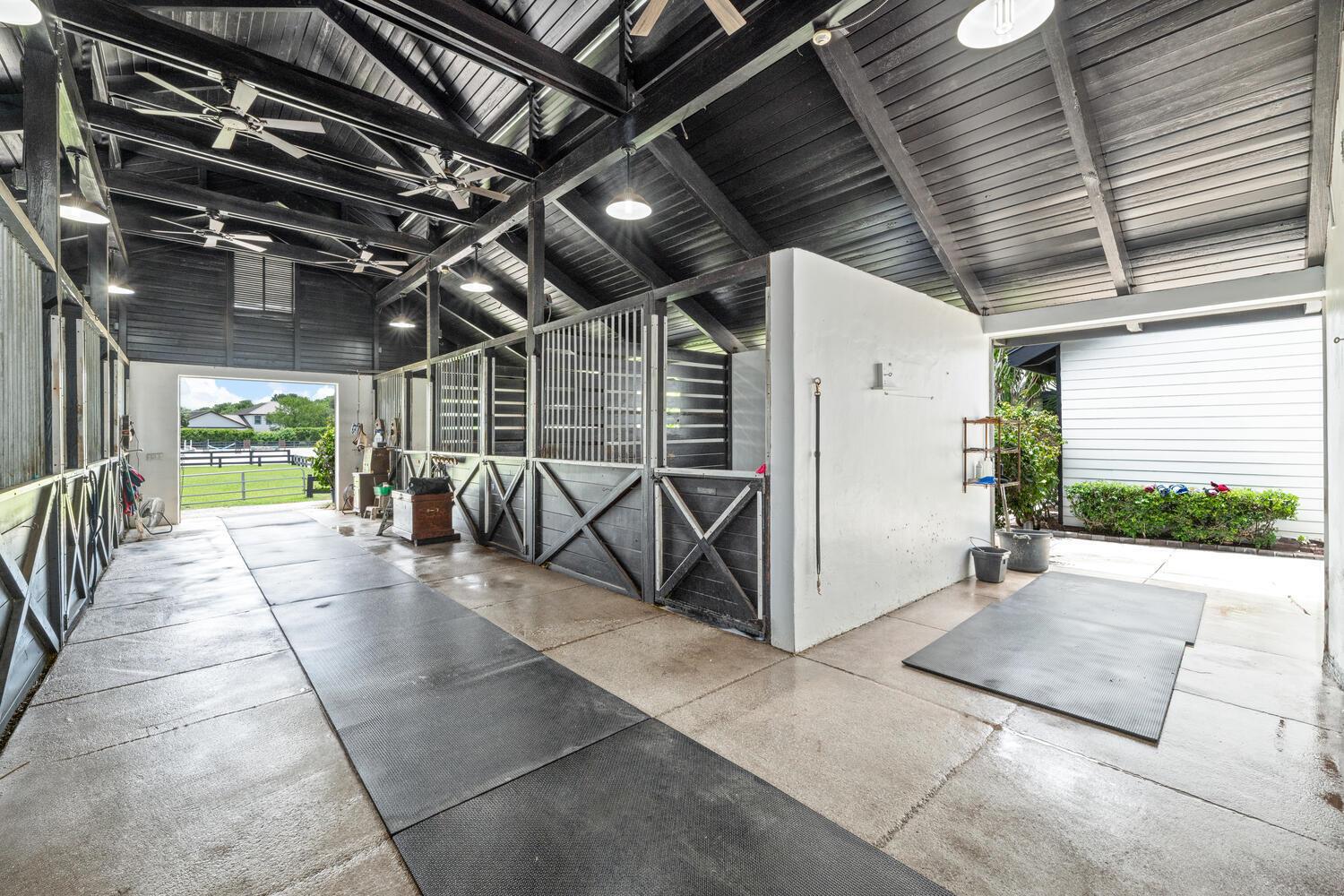 SADDLE TRAIL PARK OF WELL - Residential Lease