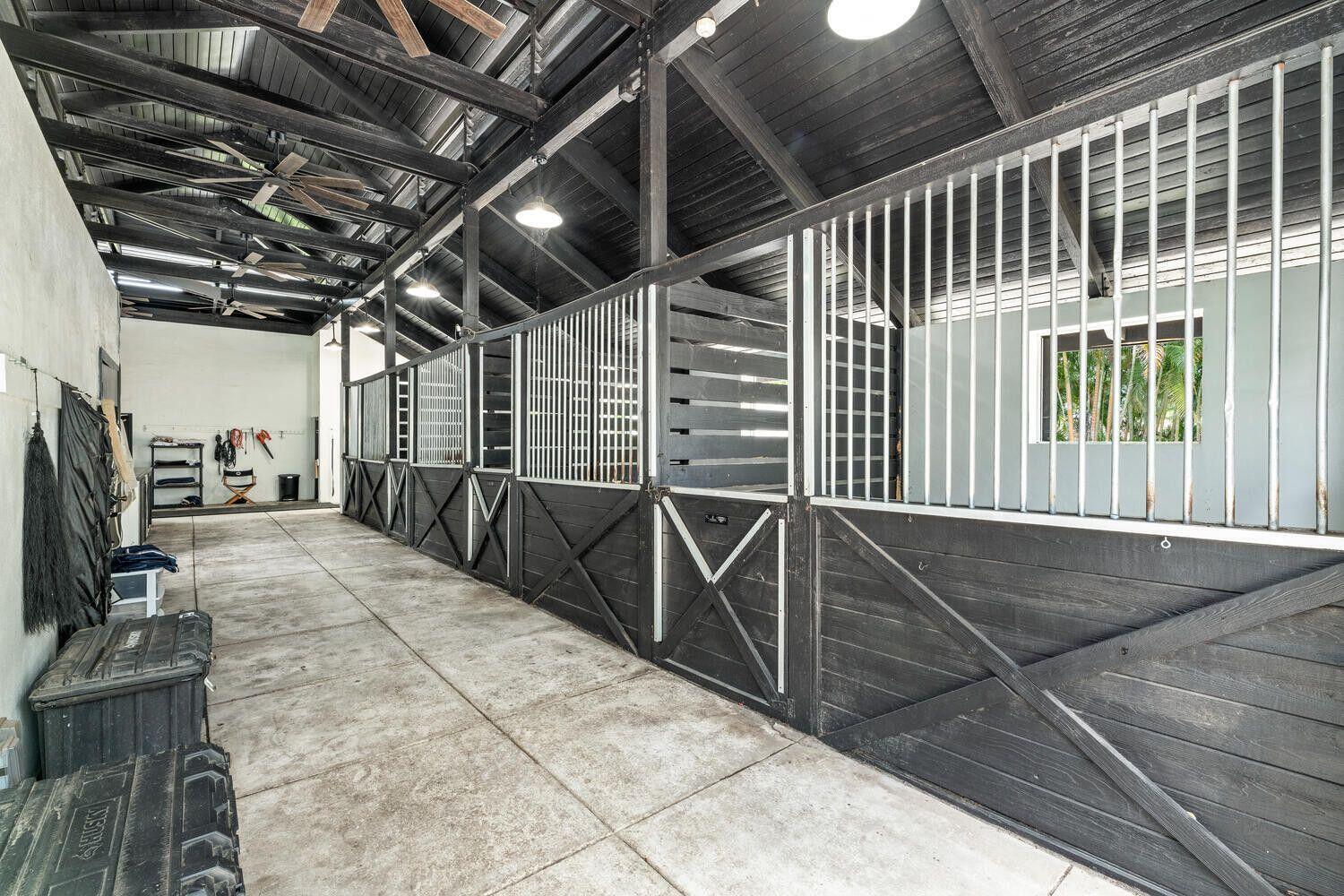 SADDLE TRAIL PARK OF WELL - Residential Lease