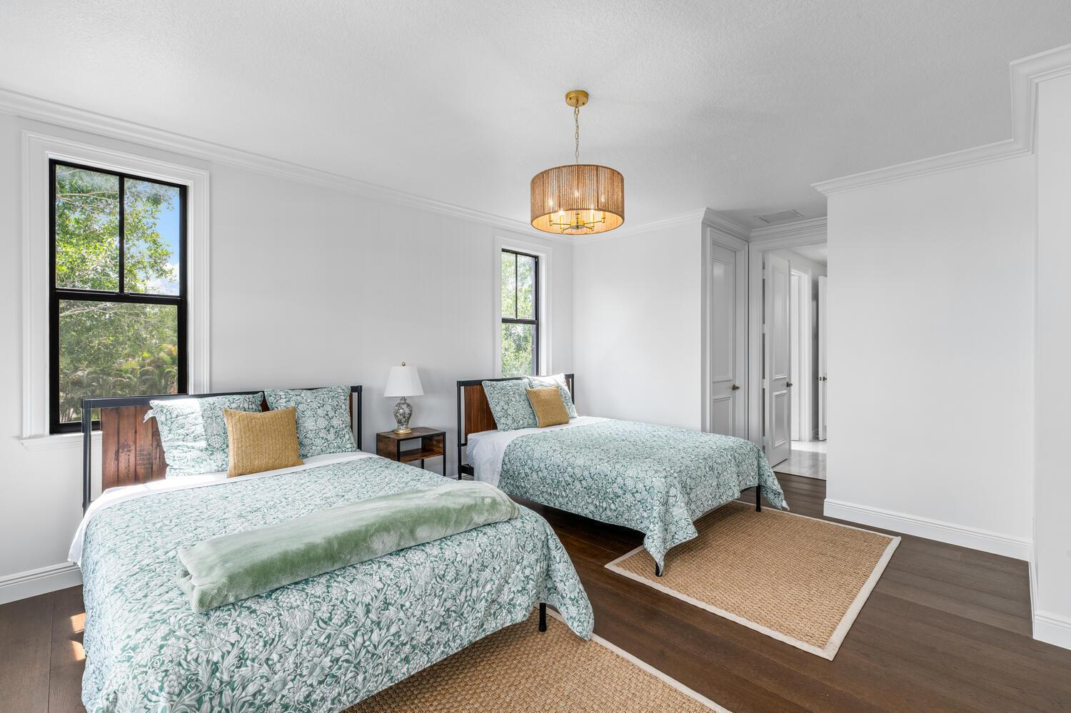 SADDLE TRAIL PARK OF WELL - Residential Lease