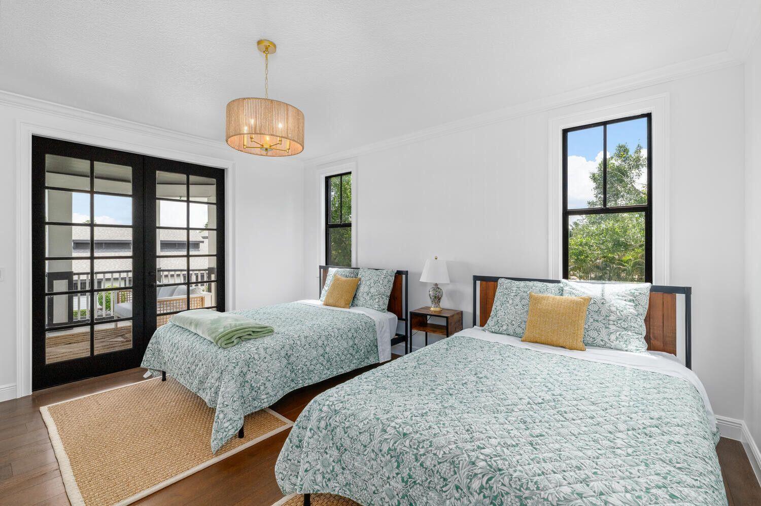 SADDLE TRAIL PARK OF WELL - Residential Lease