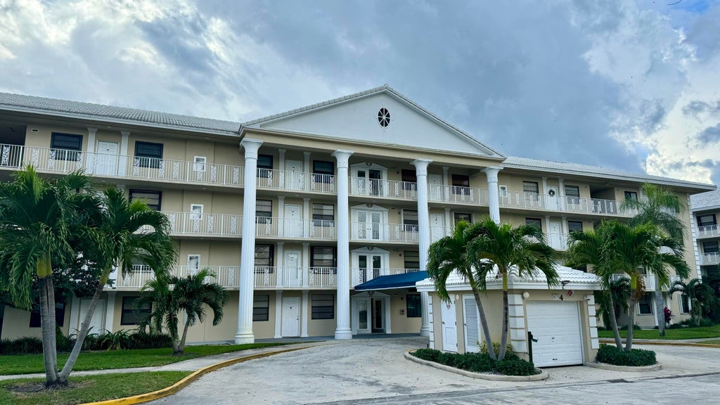 Photo of 3511 Village Boulevard #401, West Palm Beach, FL 33409 (MLS # R10951049)