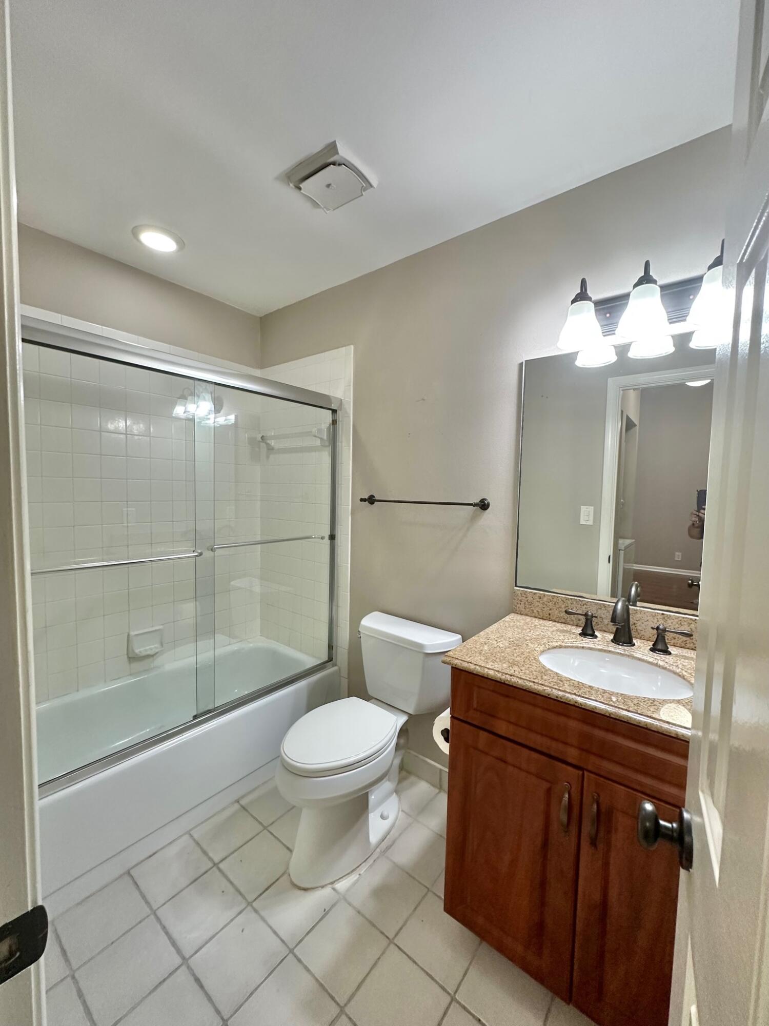 PARK AT WINDWOOD CONDO - Residential Lease