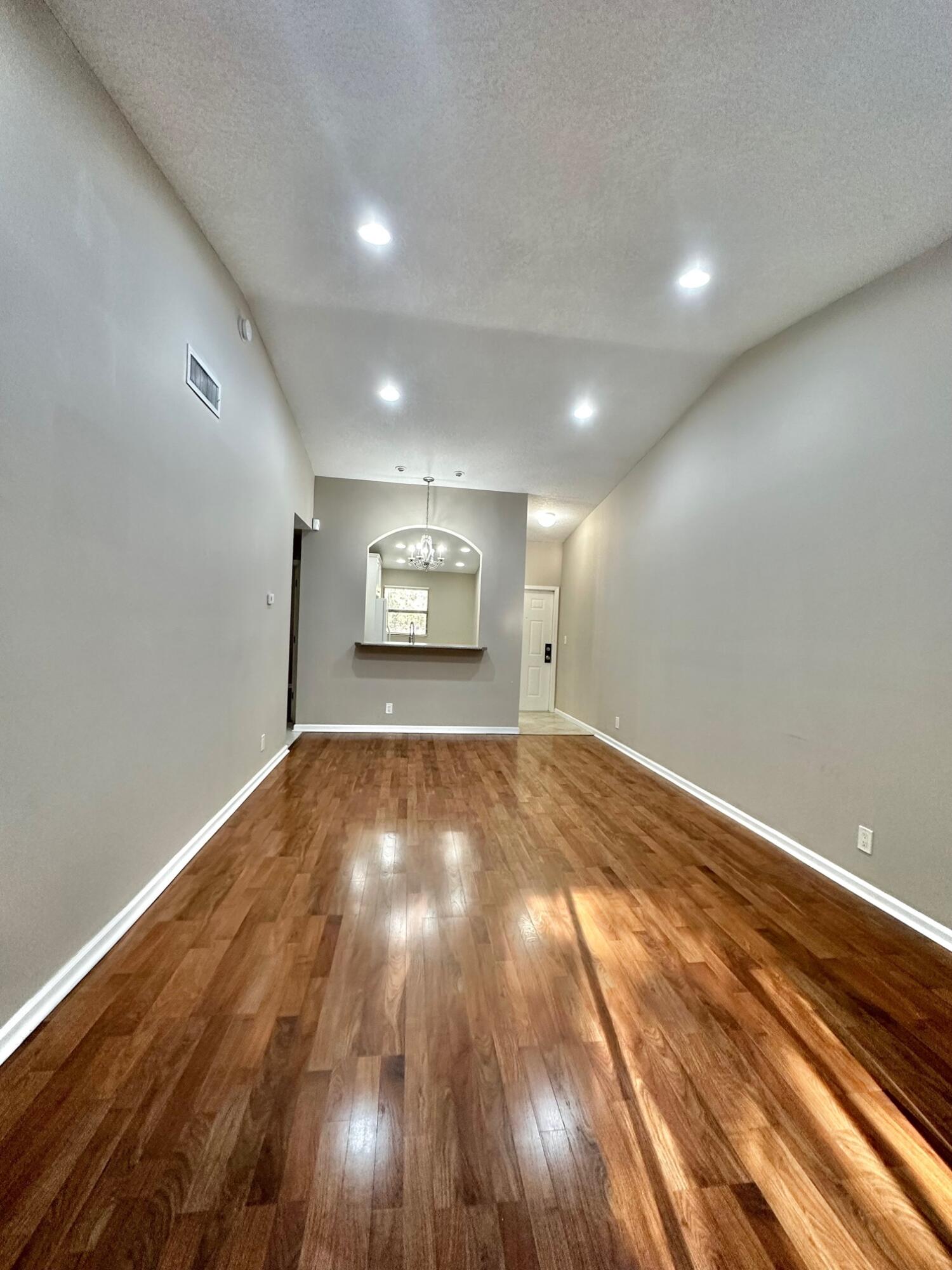 PARK AT WINDWOOD CONDO - Residential Lease