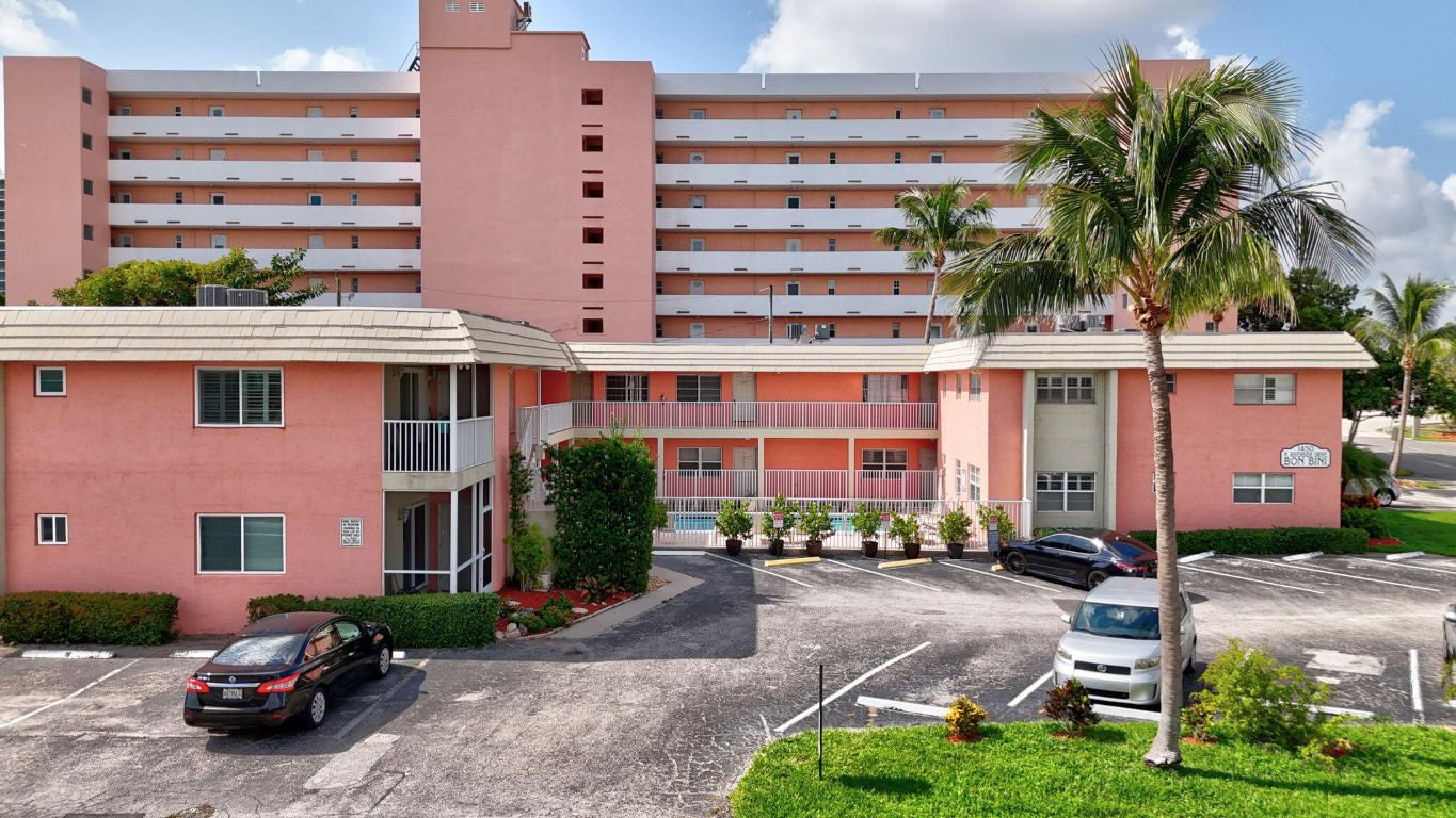 1450 N Riverside Drive 103