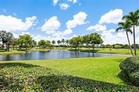 Tiny photo for 9050 Jacaranda Lane #3, Plantation, FL 33324 (MLS # F10546167)