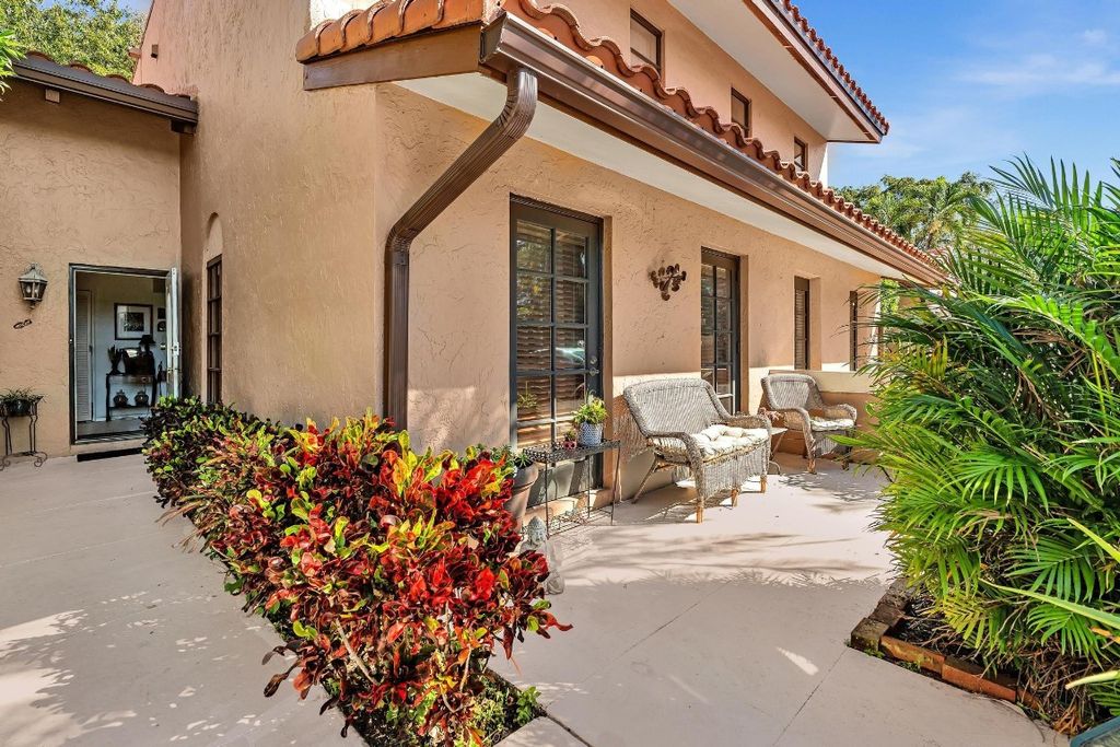 Photo of 9050 Jacaranda Lane #3, Plantation, FL 33324 (MLS # F10546167)