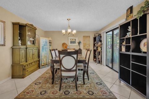 Tiny photo for 9050 Jacaranda Lane #3, Plantation, FL 33324 (MLS # F10546167)