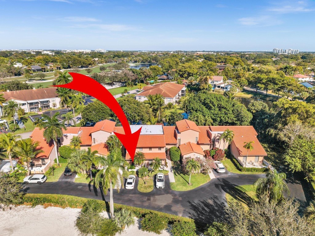 JACARANDA ESTATES CONDO - Residential