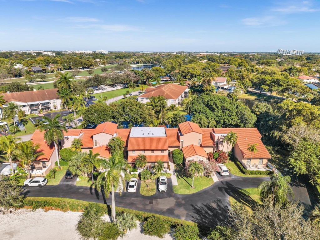 JACARANDA ESTATES CONDO - Residential