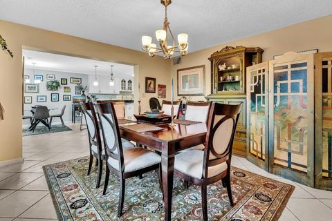 Tiny photo for 9050 Jacaranda Lane #3, Plantation, FL 33324 (MLS # F10546167)