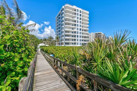 Condominium in Jensen Beach FL 10072 Ocean Drive Dr 73.jpg