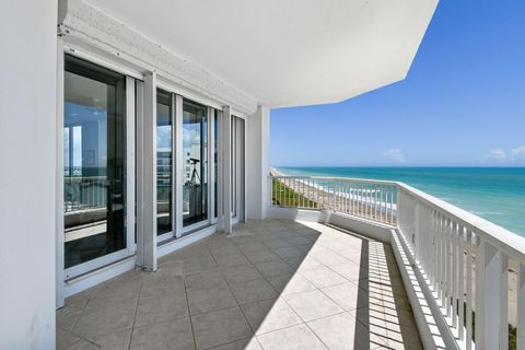 Condominium in Jensen Beach FL 10072 Ocean Drive Dr 50.jpg