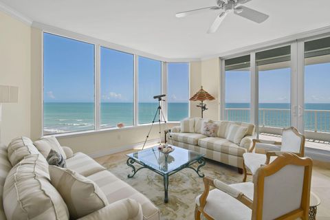 Condominium in Jensen Beach FL 10072 Ocean Drive Dr 17.jpg