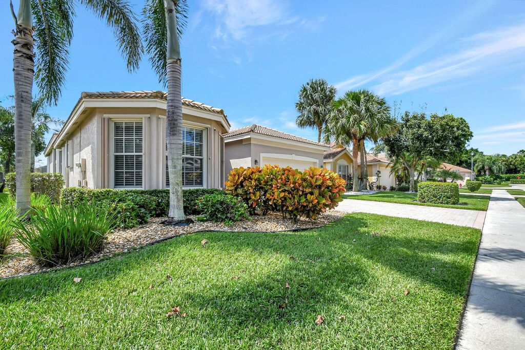 Photo of 8256 Playa Del Sur Boulevard, Lake Worth, FL 33467 (MLS # R11023844)