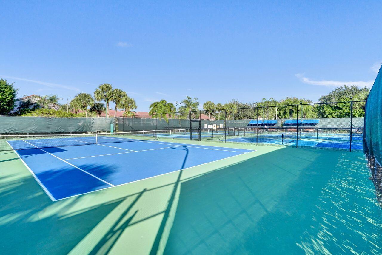 ALEXANDRA VIILAGE / PLATI - Residential