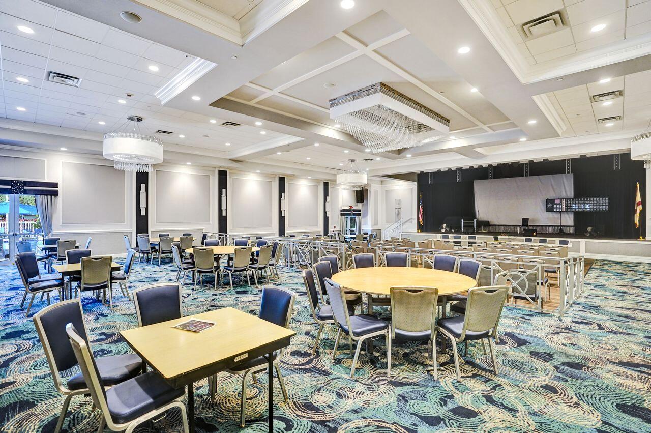 ALEXANDRA VIILAGE / PLATINA - Residential