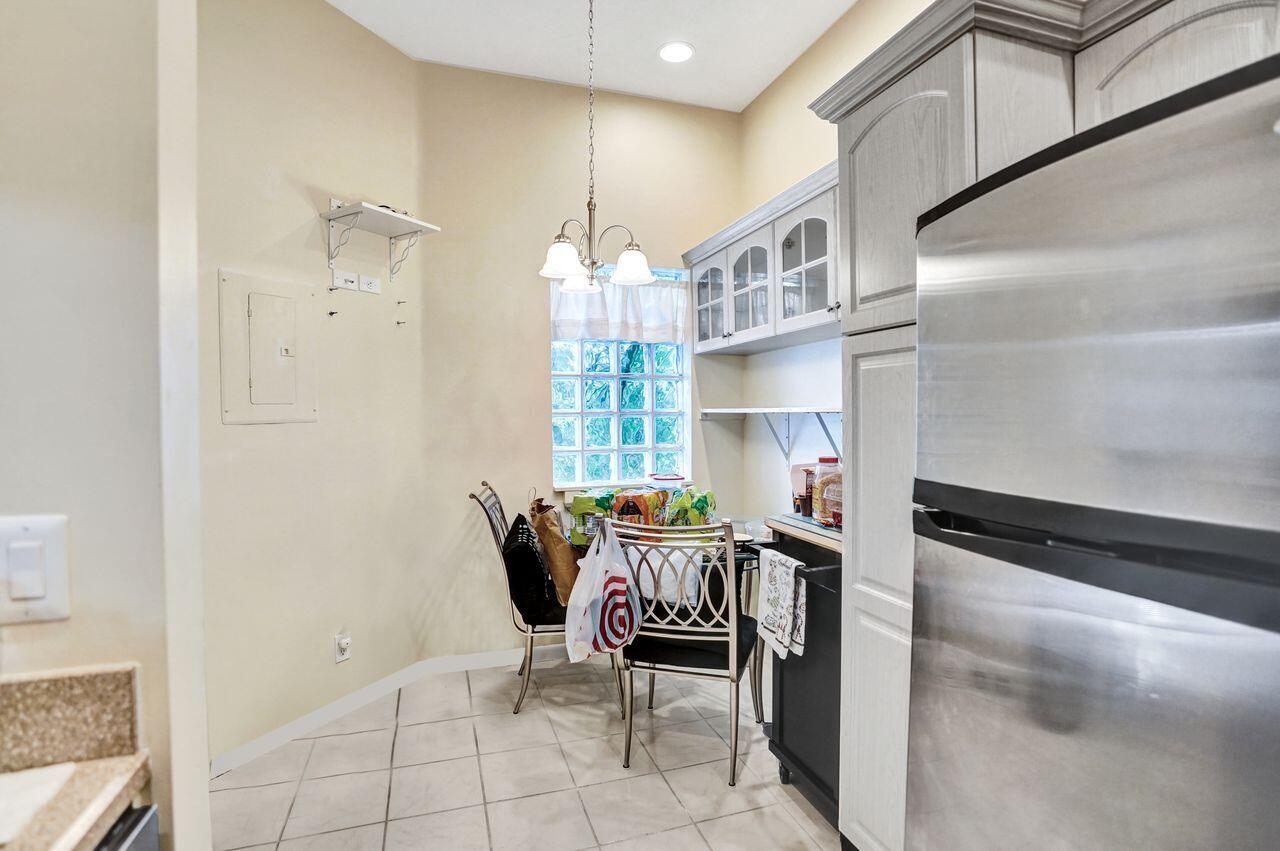 ALEXANDRA VIILAGE / PLATI - Residential