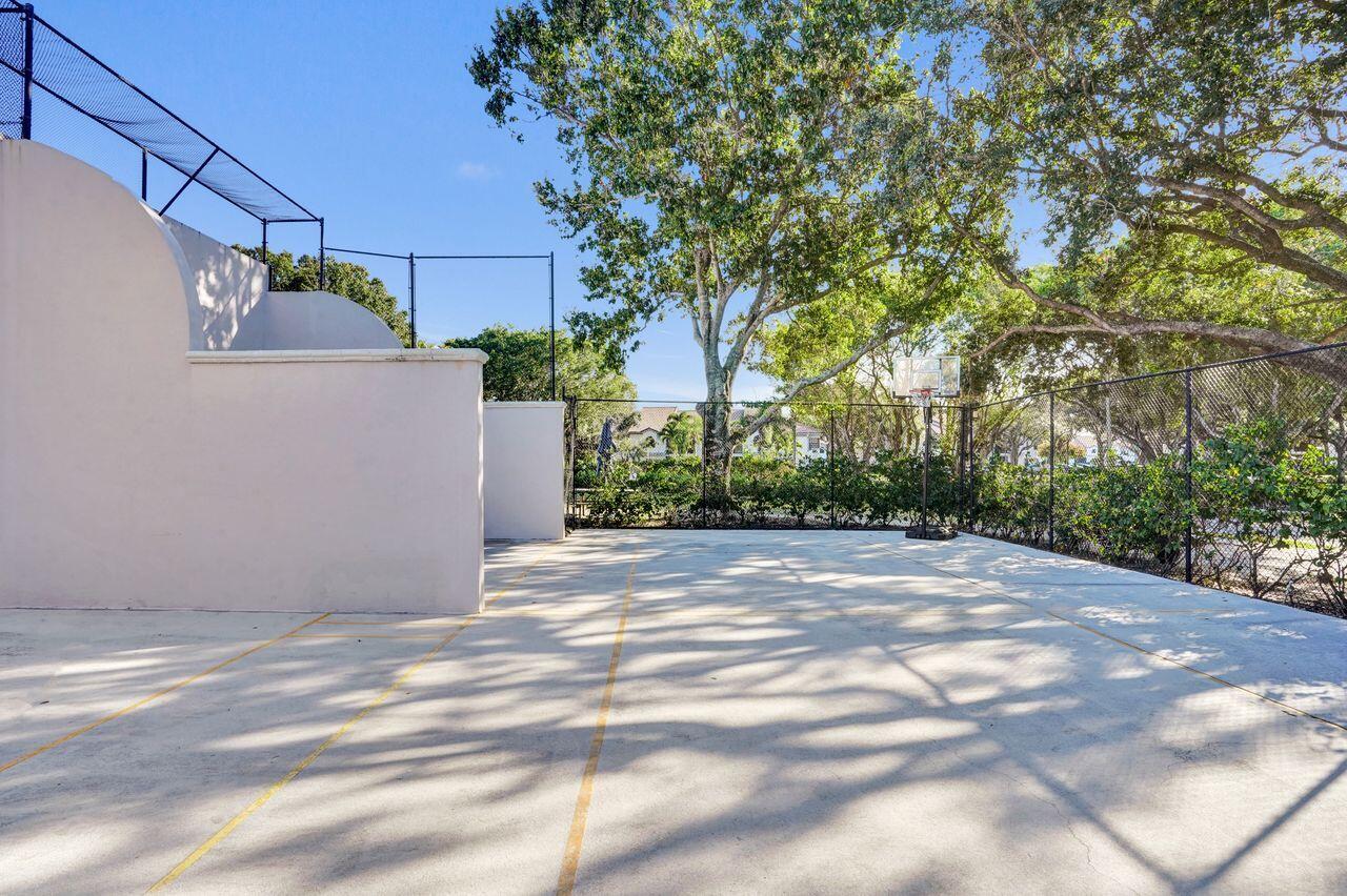 ALEXANDRA VIILAGE / PLATINA - Residential