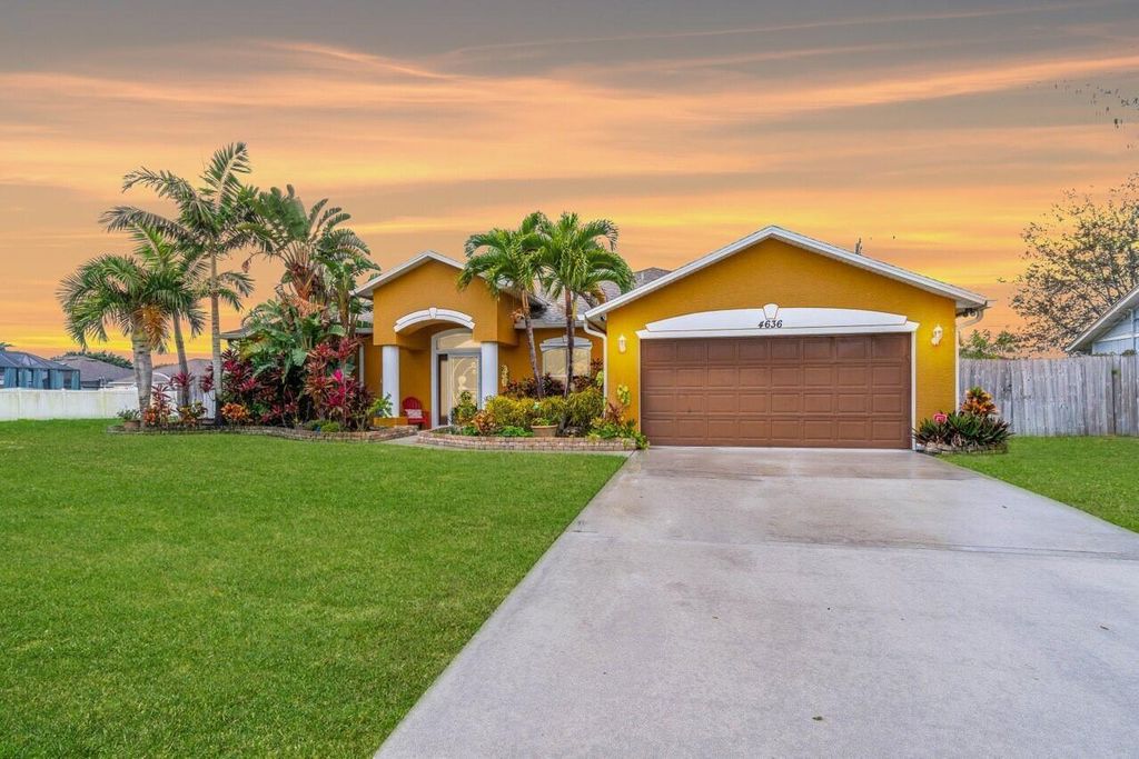 Photo of 4636 SW Flintstone Drive, Port Saint Lucie, FL 34953 (MLS # R10949813)