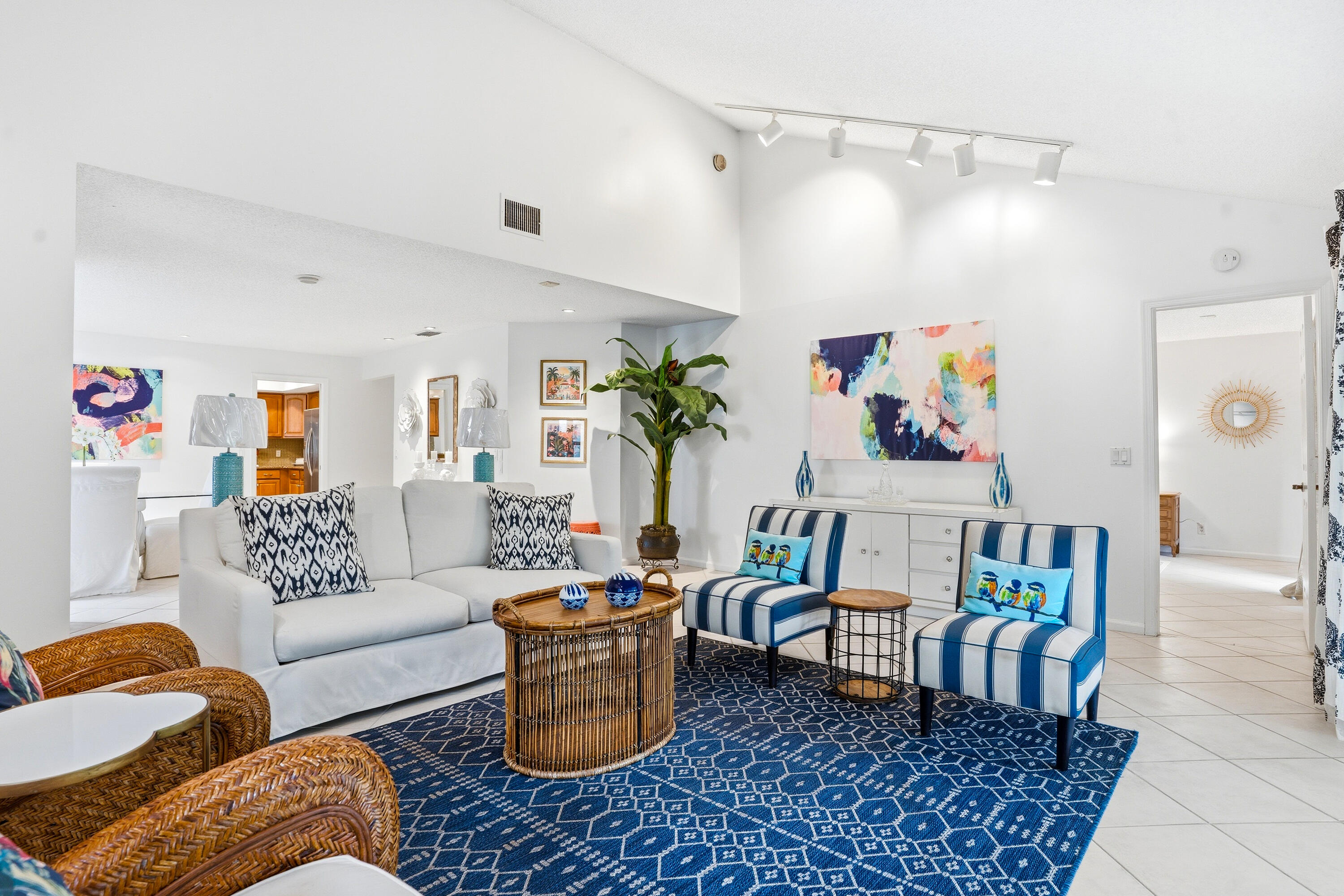 VILLAS OF GREEN GLEN III - Residential