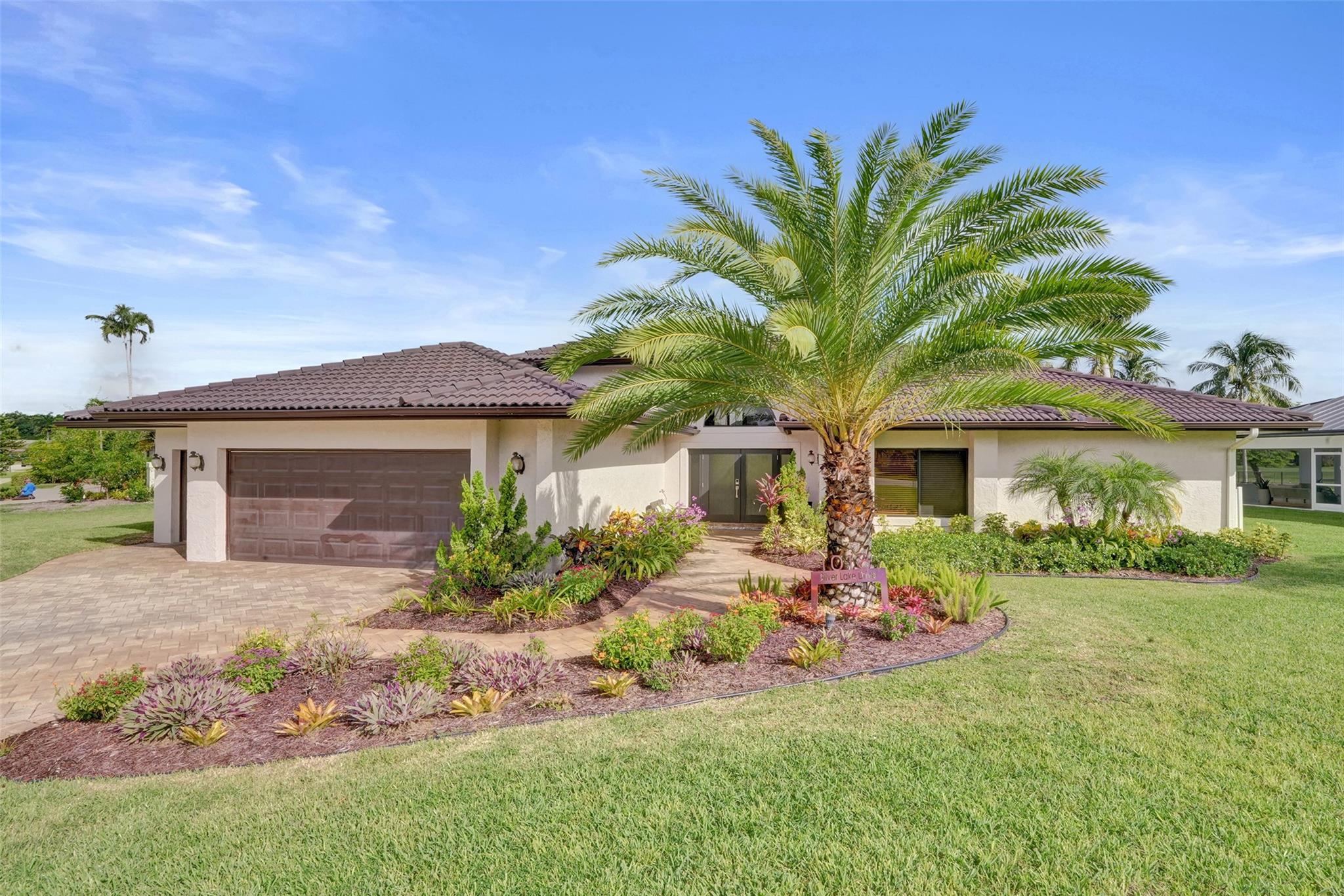 Come see this fantastic single-family home!
This spacious 3-bedroom, 2-bath home sits on a huge corner lot with large neutral tile floors throughout. The kitchen features custom wood cabinets and granite countertops. A fourth bonus room can be used as an office, den, or guest space.
Enjoy a gorgeous pool and patio, paved driveway, and bonus golf cart along with a two-car garage. The home also has new hurricane-impact windows for peace of mind.
Located in the desirable Boca Woods Country Club community, which offers:
Two 18-hole championship golf courses
Brand-new pickleball courts
Tennis facilities
State-of-the-art fitness center & spa
Game room and more
Mandatory club membership required: $120,000 initiation fee plus annual dues (details attached).
