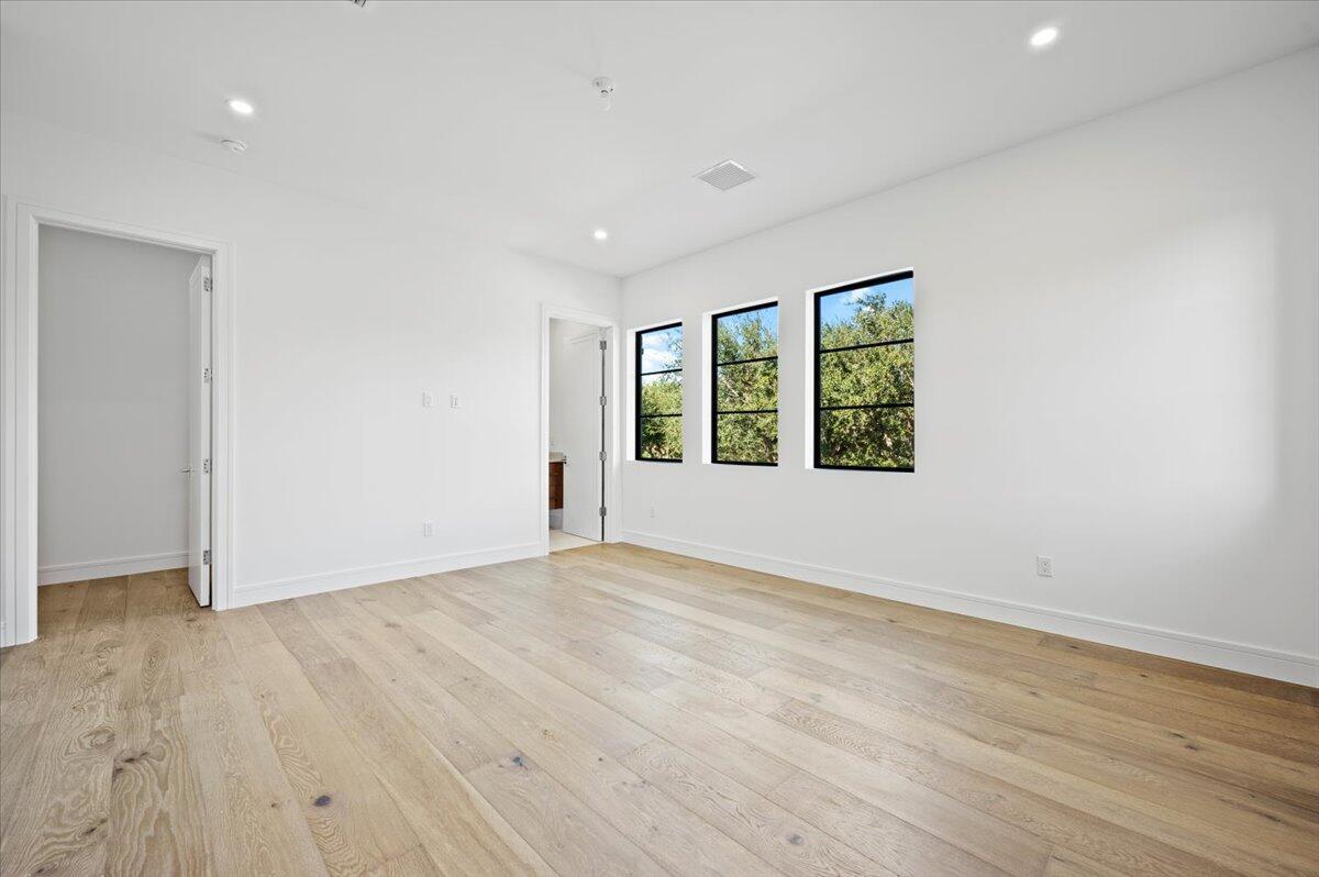 Presidential Estates - Residential