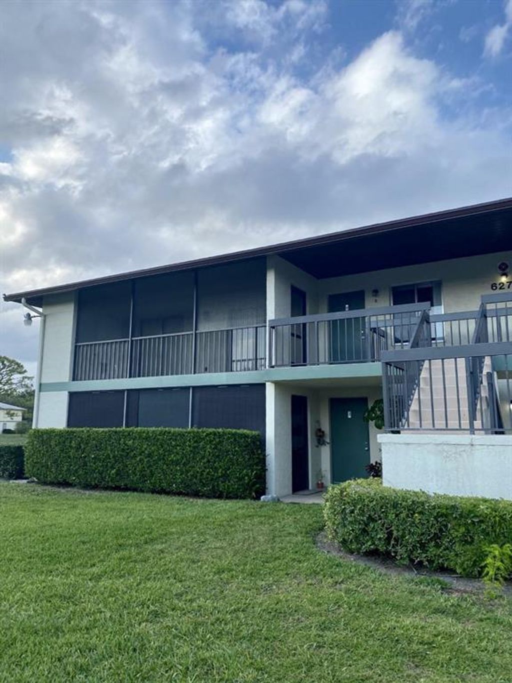 Photo of 6271 Chasewood Drive #E, Jupiter, FL 33458 (MLS # R10711367)