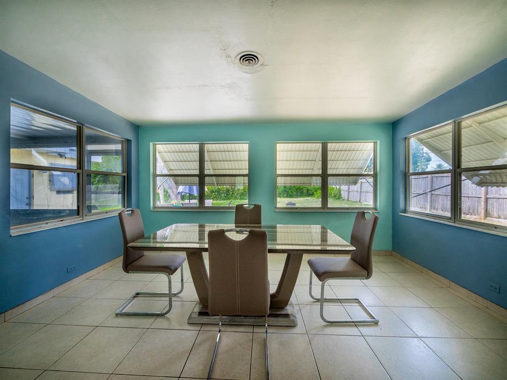 CRESCENT HEIGHTS - Residential