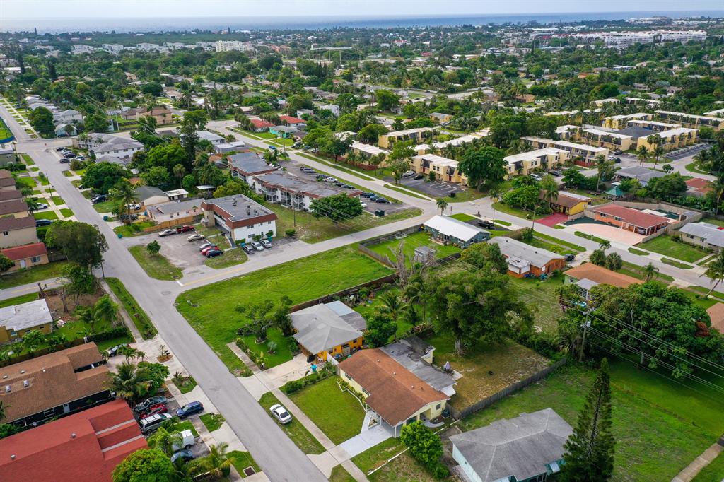 CRESCENT HEIGHTS - Residential