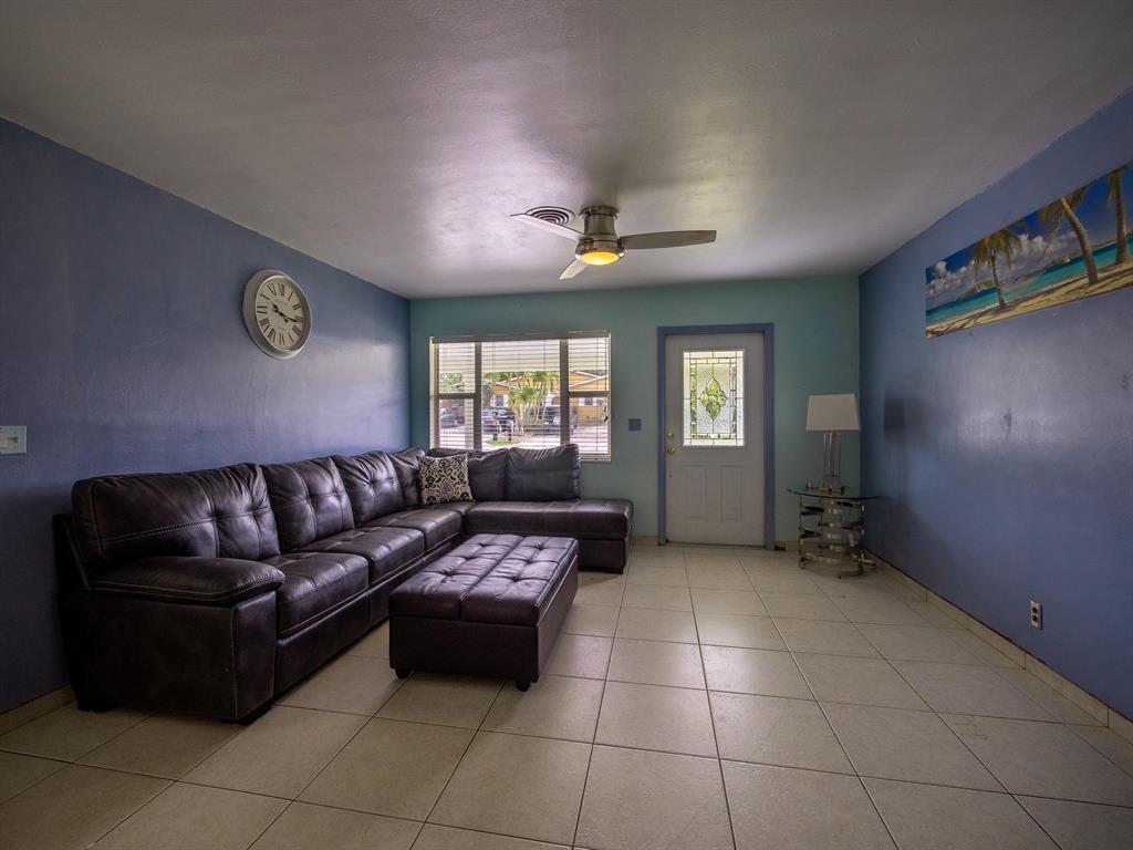 CRESCENT HEIGHTS - Residential