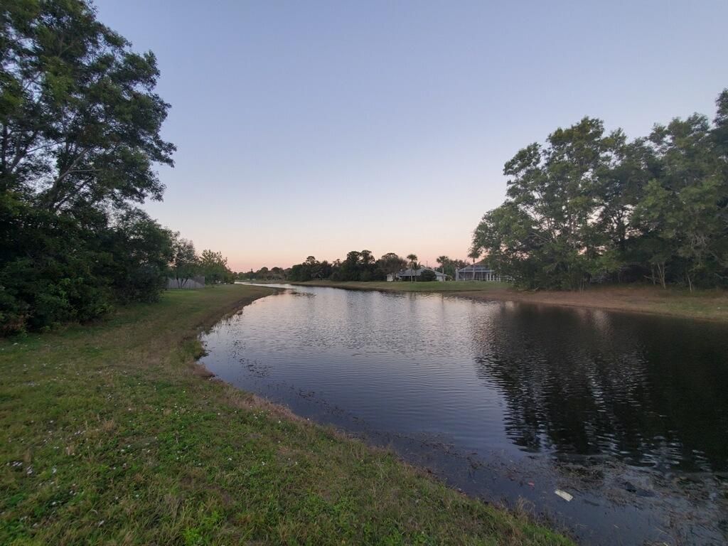 Photo of 2497 SE Mariposa Avenue, Port Saint Lucie, FL 34952 (MLS # R10682232)