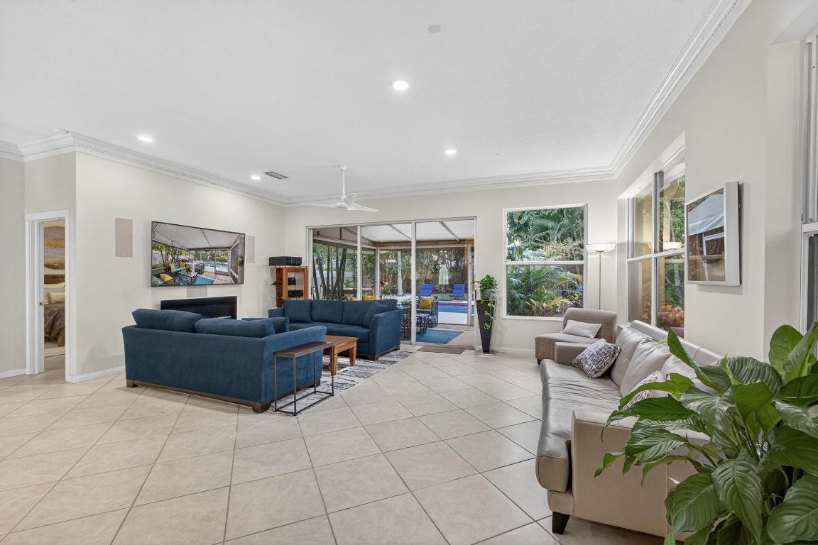 BEAR ISLAND - Residential