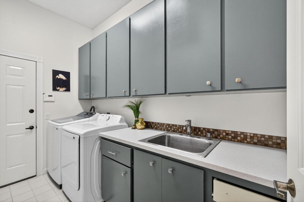 BEAR ISLAND - Residential