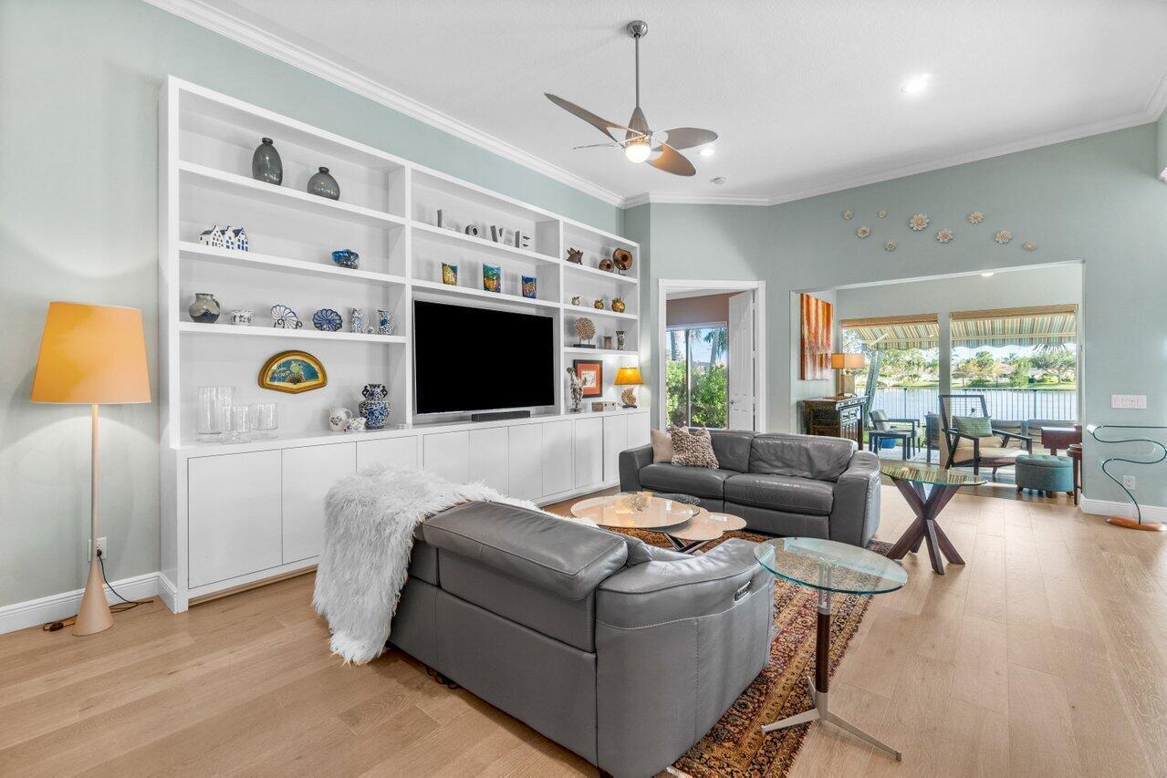 VILLAGEWALK OF WELLINGTON 1 - Residential