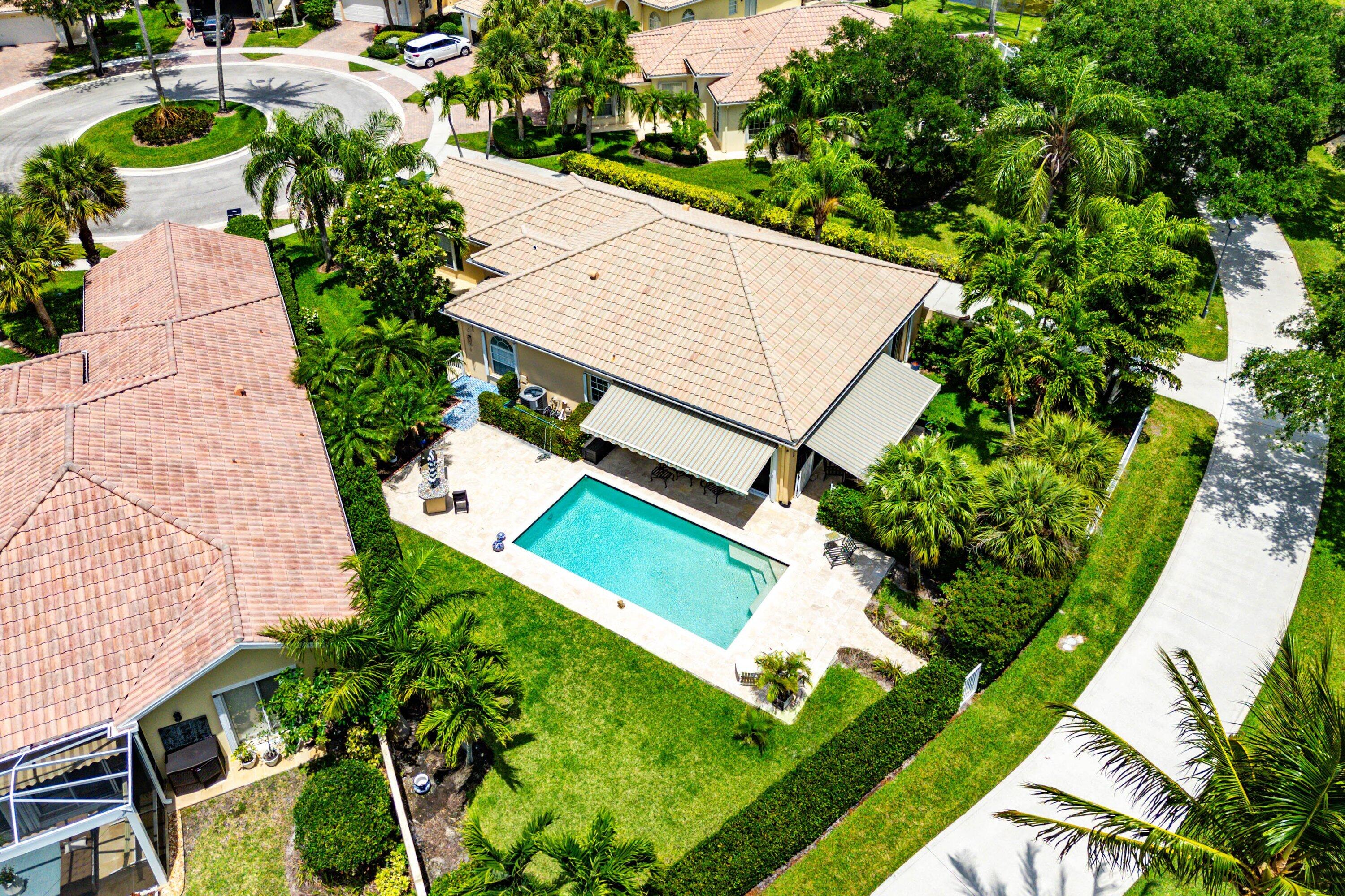 VILLAGEWALK OF WELLINGTON 1 - Residential