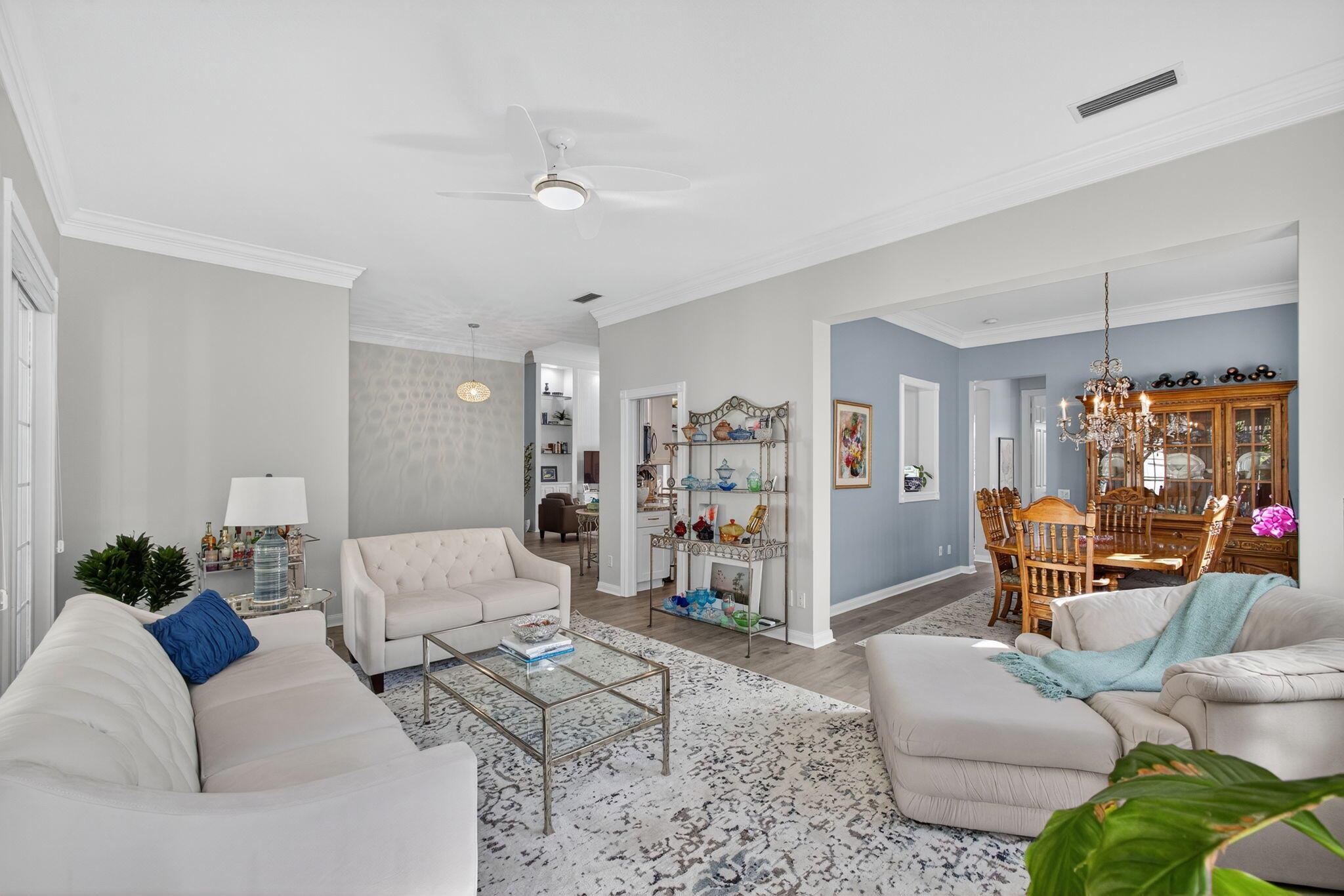 CARLETON OAKS - Residential