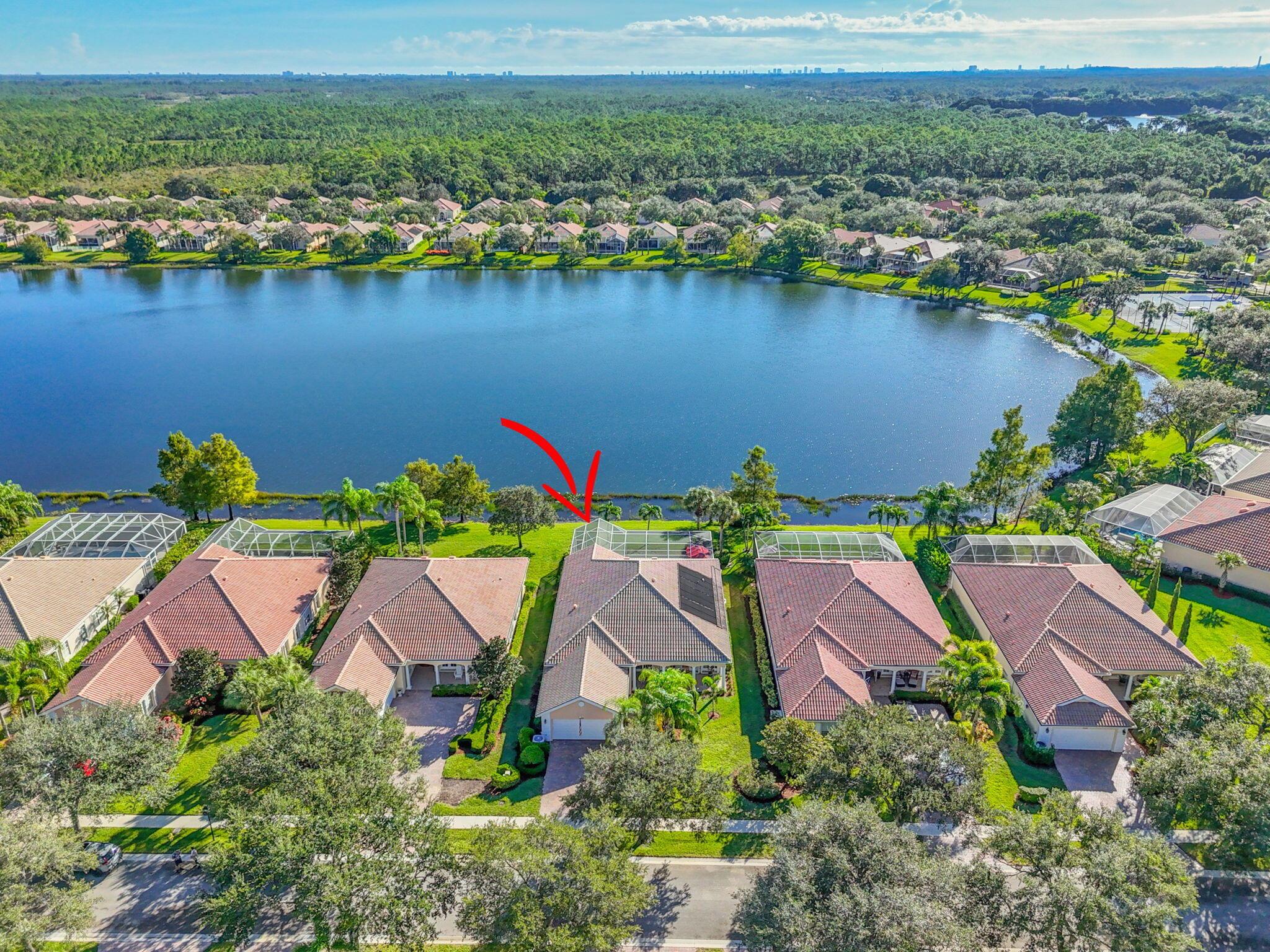 CARLETON OAKS - Residential