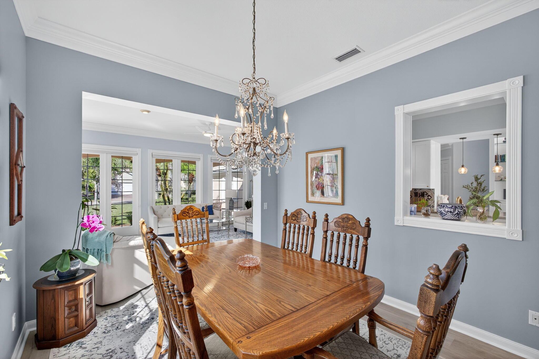 CARLETON OAKS - Residential