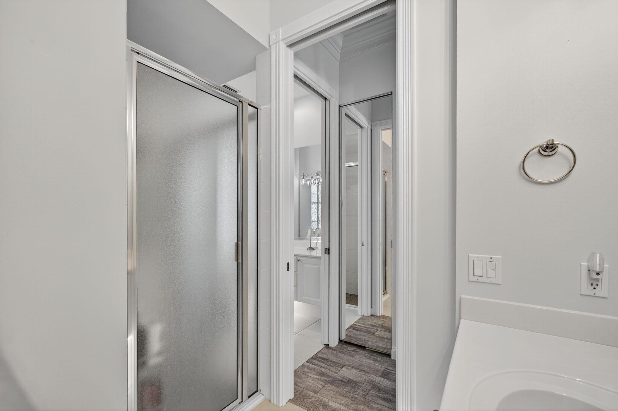 CARLETON OAKS - Residential