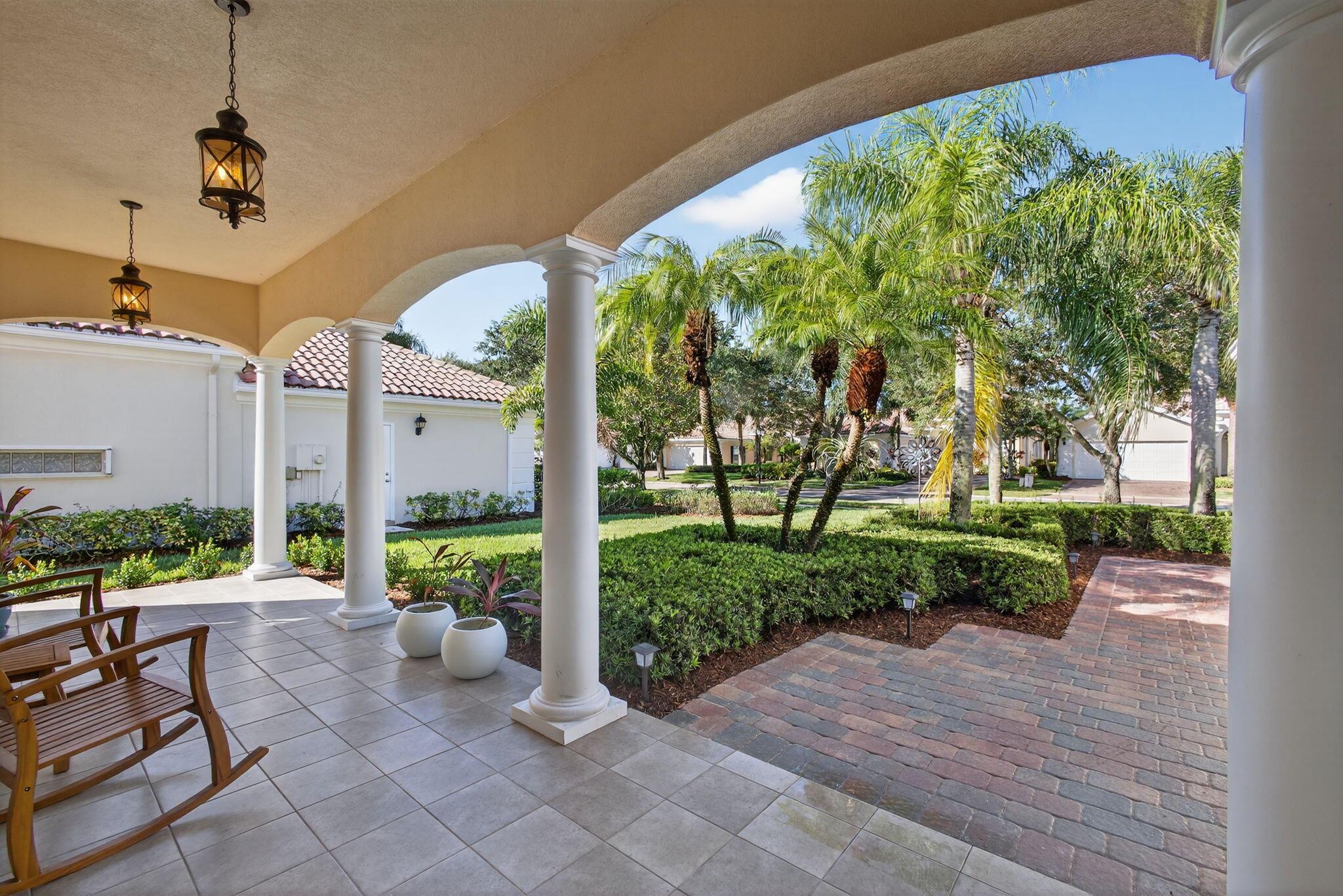 CARLETON OAKS - Residential