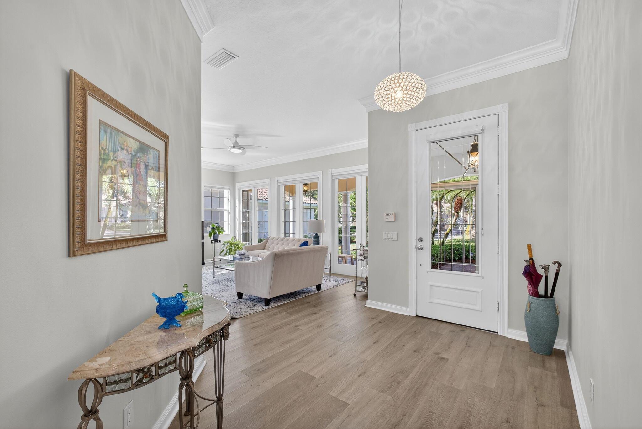 CARLETON OAKS - Residential