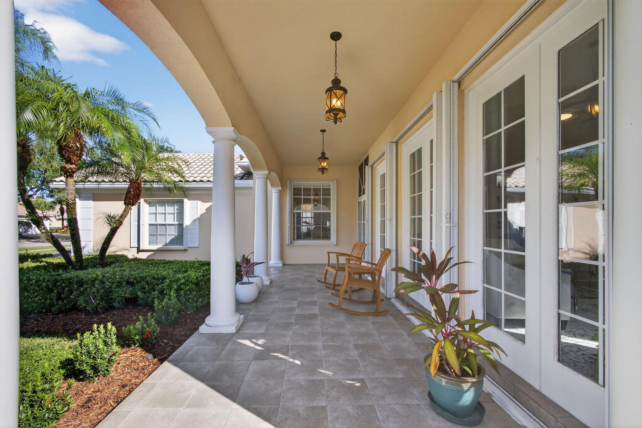 CARLETON OAKS - Residential