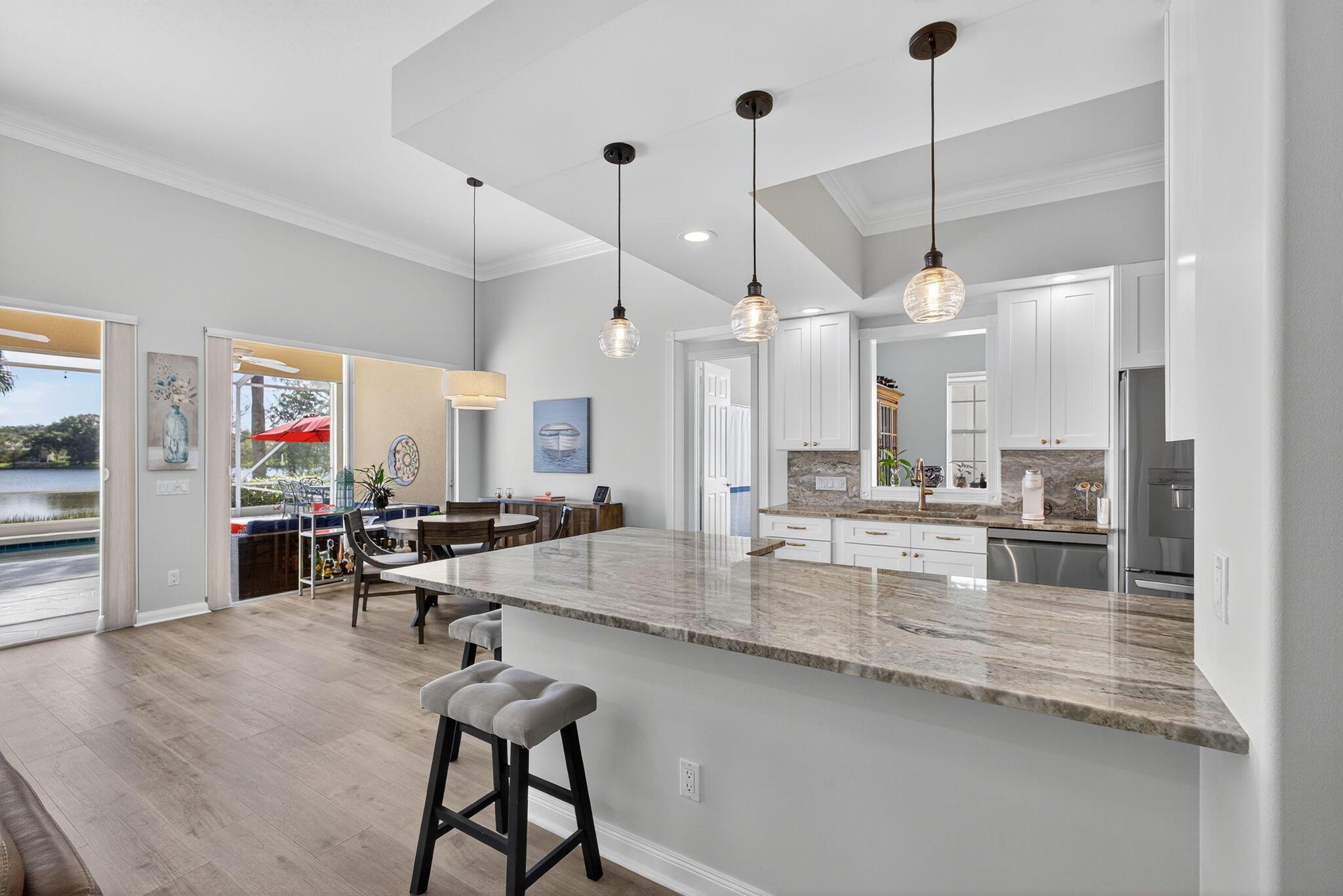 CARLETON OAKS - Residential